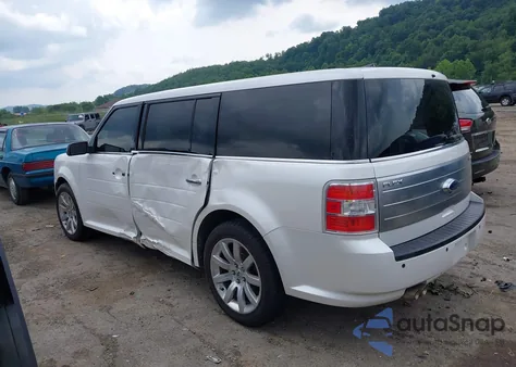 2009 Ford Flex Limited из США, поврежденный, VIN 2FMDK53C79BA42624